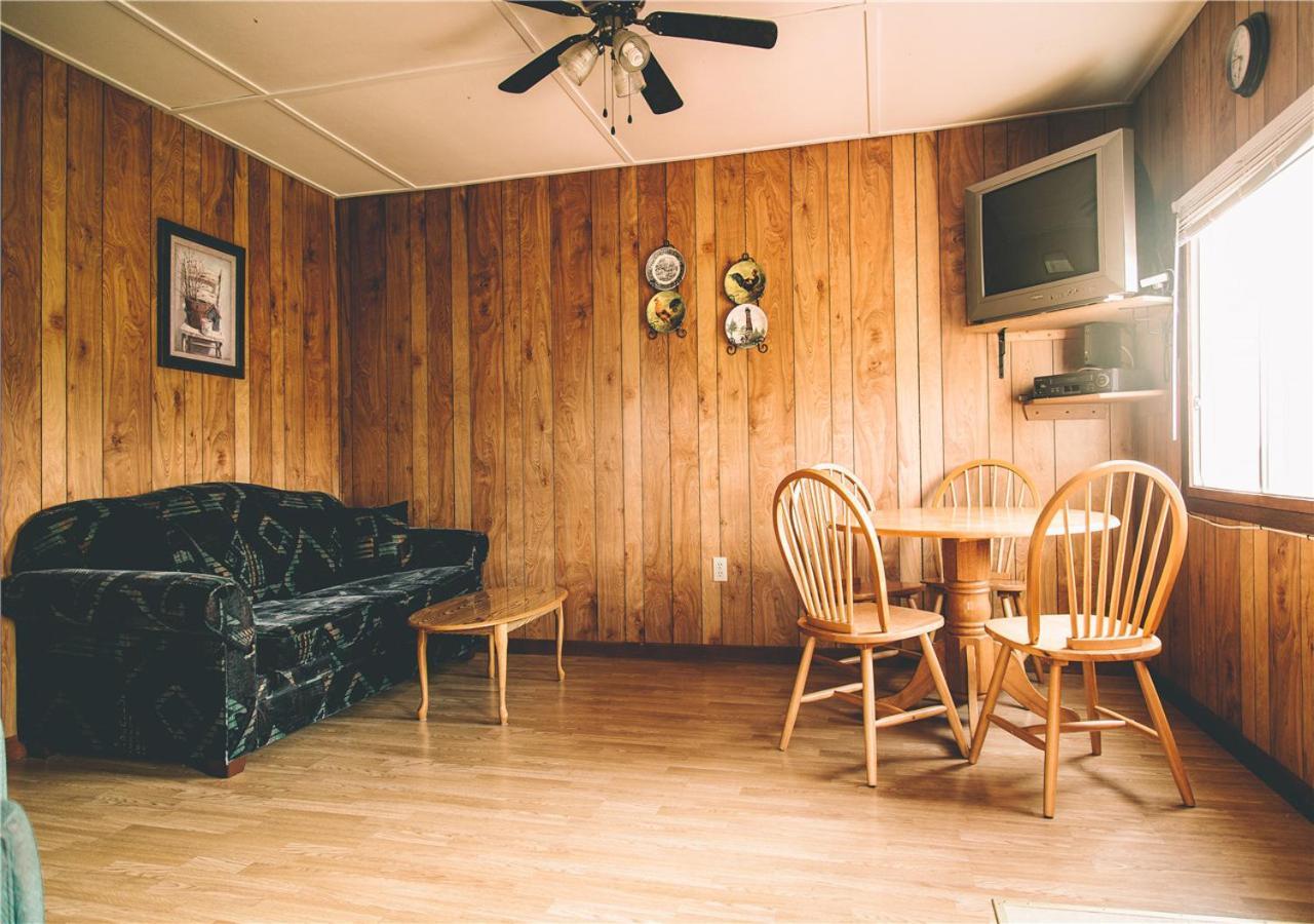 Island Life Cottages Brackley Beach Room photo